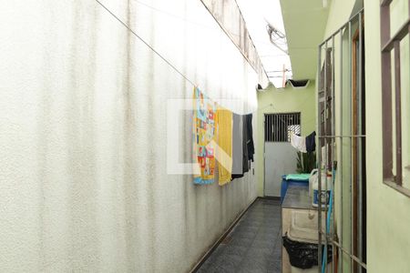 Casa à venda com 100m², 3 quartos e 2 vagasQuintal