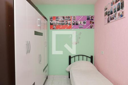 Casa à venda com 100m², 3 quartos e 2 vagasQuarto 2