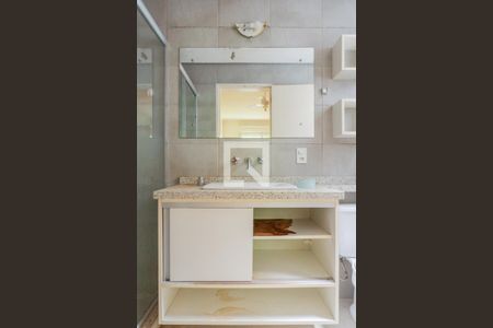 Banheiro de apartamento para alugar com 1 quarto, 67m² em Ipanema, Porto Alegre