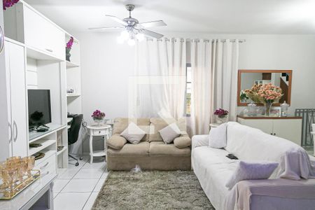Sala de casa para alugar com 2 quartos, 100m² em Glória, Porto Alegre