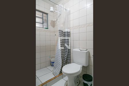 Banheiro de casa para alugar com 2 quartos, 100m² em Glória, Porto Alegre