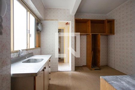 Cozinha de apartamento para alugar com 3 quartos, 109m² em Bom Fim, Porto Alegre
