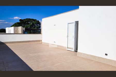 Casa de condomínio à venda com 245m², 3 quartos e 2 vagasTerraço