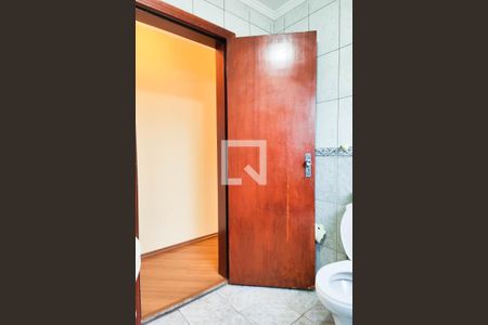 Lavabo de casa à venda com 3 quartos, 181m² em Vila América, Santo André