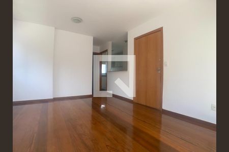 Apartamento à venda com 2 quartos, 70m² em Cruzeiro, Belo Horizonte