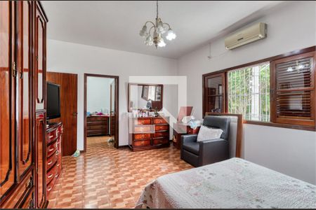 Casa à venda com 3 quartos, 250m² em Jardim Caravelas, São Paulo