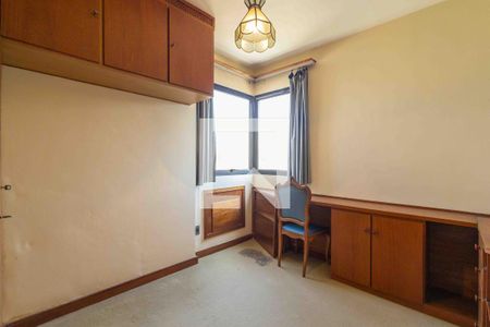 Apartamento à venda com 141m², 4 quartos e 3 vagasQuarto 1