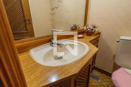 Apartamento à venda com 141m², 4 quartos e 3 vagasLavabo