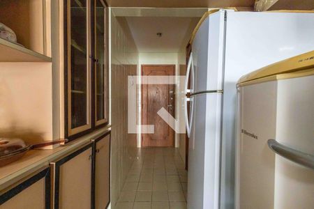 Apartamento à venda com 141m², 4 quartos e 3 vagasCozinha