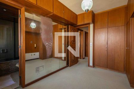 Apartamento à venda com 141m², 4 quartos e 3 vagasSuíte