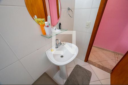 Casa à venda com 170m², 3 quartos e 2 vagasBanheiro da Suíte 3