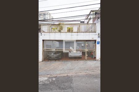 Casa à venda com 170m², 3 quartos e 2 vagasFachada