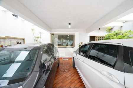 Casa à venda com 170m², 3 quartos e 2 vagasGaragem