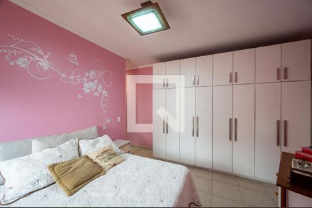 Casa à venda com 170m², 3 quartos e 2 vagasSuíte 3