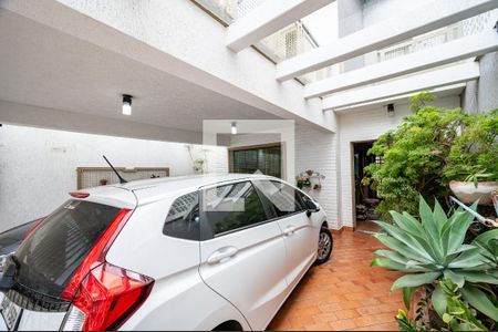 Casa à venda com 170m², 3 quartos e 2 vagasGaragem