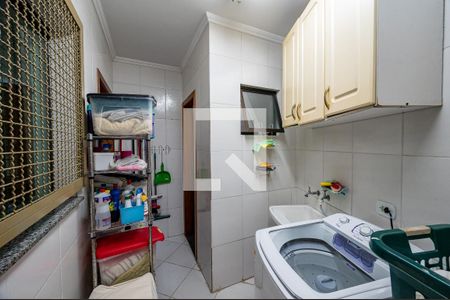 Casa à venda com 170m², 3 quartos e 2 vagasLavanderia
