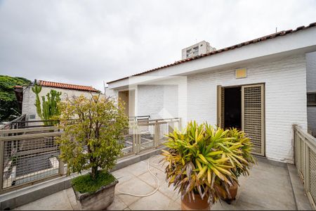 Casa à venda com 170m², 3 quartos e 2 vagasVaranda da Suíte 1