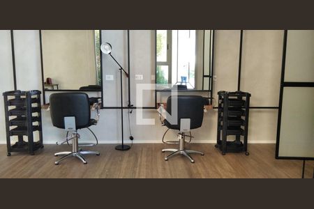 Apartamento à venda com 252m², 4 quartos e 4 vagas Apartamento à venda com 252m², 4 quartos e 4 vagasSalão de Beleza