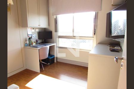 Apartamento à venda com 252m², 4 quartos e 4 vagasSuíte 2