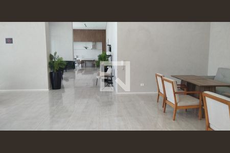 Apartamento à venda com 252m², 4 quartos e 4 vagas Apartamento à venda com 252m², 4 quartos e 4 vagasÁrea comum - Salão de festas