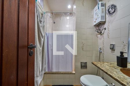 Banheiro Suite de casa à venda com 2 quartos, 300m² em Grajaú, Rio de Janeiro