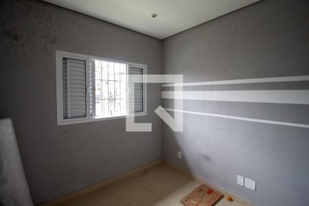 Quarto 1 de casa para alugar com 3 quartos, 70m² em Vila Danubio Azul, São Paulo