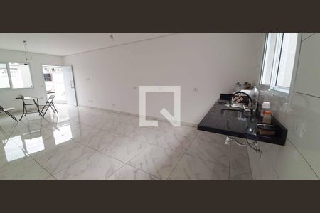 Casa à venda com 86m², 3 quartos e 2 vagas Casa à venda com 86m², 3 quartos e 2 vagasCozinha