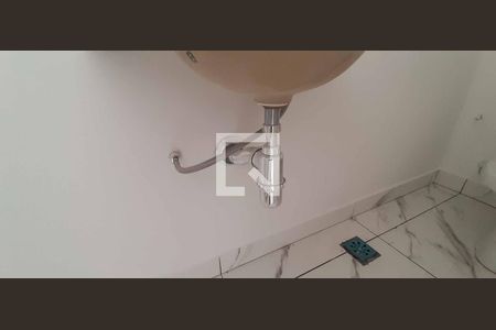 Casa à venda com 85m², 2 quartos e 2 vagas Casa à venda com 85m², 2 quartos e 2 vagasLavabo