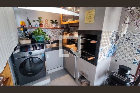 Apartamento para alugar com 120m², 3 quartos e 1 vaga Apartamento para alugar com 120m², 3 quartos e 1 vagaChurrasqueira / Área de Serviço