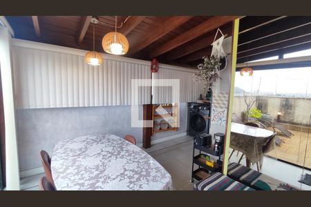 Apartamento para alugar com 120m², 3 quartos e 1 vaga Apartamento para alugar com 120m², 3 quartos e 1 vagaChurrasqueira / Área de Serviço