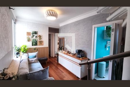 Apartamento para alugar com 120m², 3 quartos e 1 vaga Apartamento para alugar com 120m², 3 quartos e 1 vagaSala
