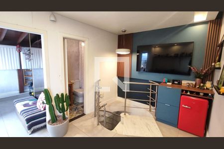 Apartamento para alugar com 120m², 3 quartos e 1 vaga Apartamento para alugar com 120m², 3 quartos e 1 vagaSala de TV