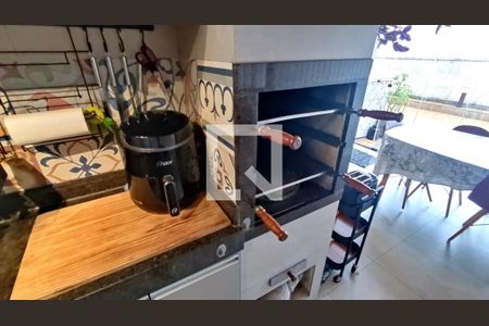 Apartamento para alugar com 120m², 3 quartos e 1 vaga Apartamento para alugar com 120m², 3 quartos e 1 vagaChurrasqueira / Área de Serviço