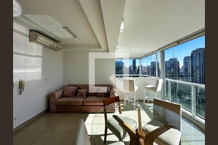 Apartamento para alugar com 97m², 1 quarto e 1 vagaSala