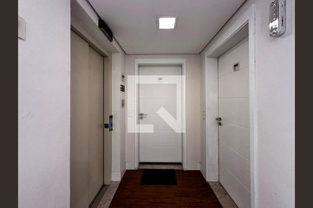 Apartamento para alugar com 97m², 1 quarto e 1 vagaHall Apartamento
