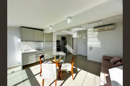 Apartamento para alugar com 97m², 1 quarto e 1 vagaSala