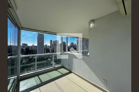 Apartamento para alugar com 97m², 1 quarto e 1 vagaÁrea de Serviço