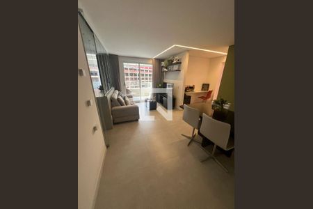 Sala de apartamento para alugar com 2 quartos, 82m² em Serra do Curral Del Rey, Nova Lima