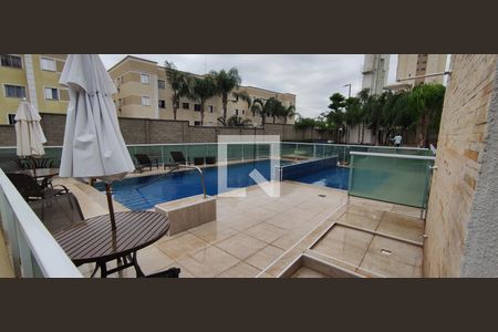 Apartamento para alugar com 41m², 2 quartos e 1 vaga Apartamento para alugar com 41m², 2 quartos e 1 vagaÁrea comum - Piscina