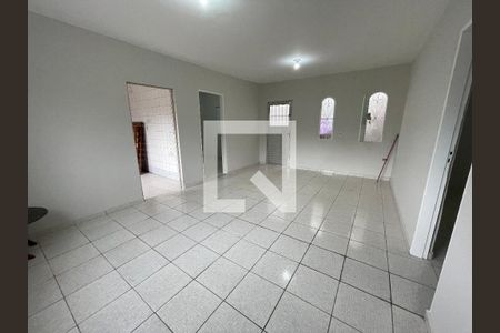 Sala de casa para alugar com 2 quartos, 75m² em Jardim Raposo Tavares, São Paulo