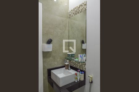 Banheiro da Suíte de casa à venda com 3 quartos, 150m² em Paulicéia, São Bernardo do Campo