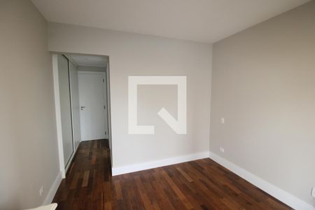 Apartamento à venda com 194m², 4 quartos e 4 vagasQuarto 1