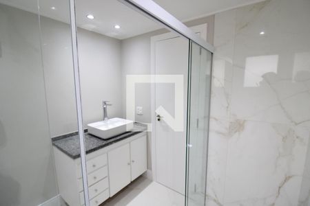 Apartamento à venda com 194m², 4 quartos e 4 vagasBanheiro