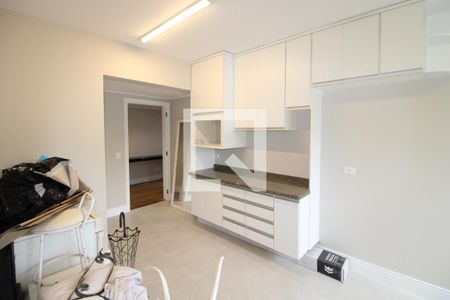 Apartamento à venda com 194m², 4 quartos e 4 vagasCozinha