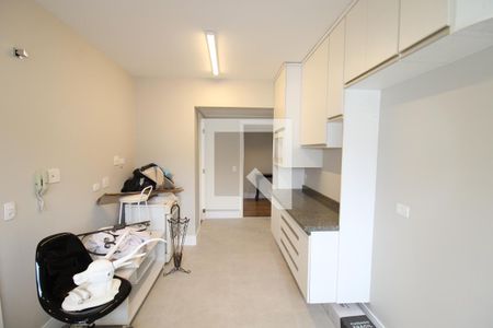 Apartamento à venda com 194m², 4 quartos e 4 vagasCozinha