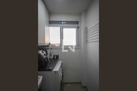 Apartamento à venda com 74m², 2 quartos e 2 vagasÁrea de Serviço