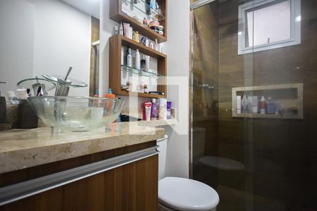 Apartamento à venda com 74m², 2 quartos e 2 vagasBanheiro Suíte