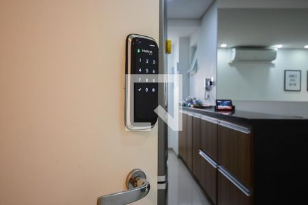 Apartamento à venda com 74m², 2 quartos e 2 vagasFechadura Eletrônica