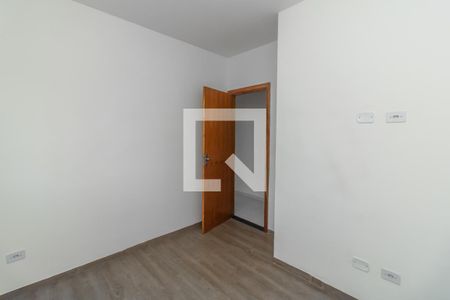 Quarto 2 de apartamento para alugar com 2 quartos, 45m² em Jardim Maringa, São Paulo