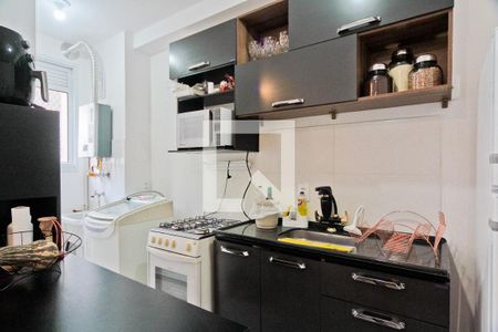 Cozinha de apartamento para alugar com 2 quartos, 39m² em Loteamento City Jaragua, São Paulo